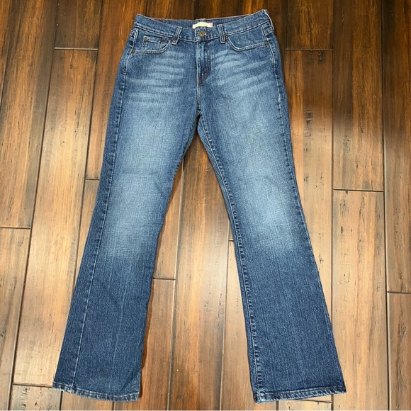 Levi's 515 Women's Blue Boot Cut jeans Size 6M stretch - Picture 1 of 8